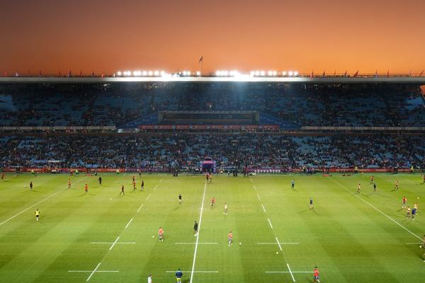 rugby field dimensions